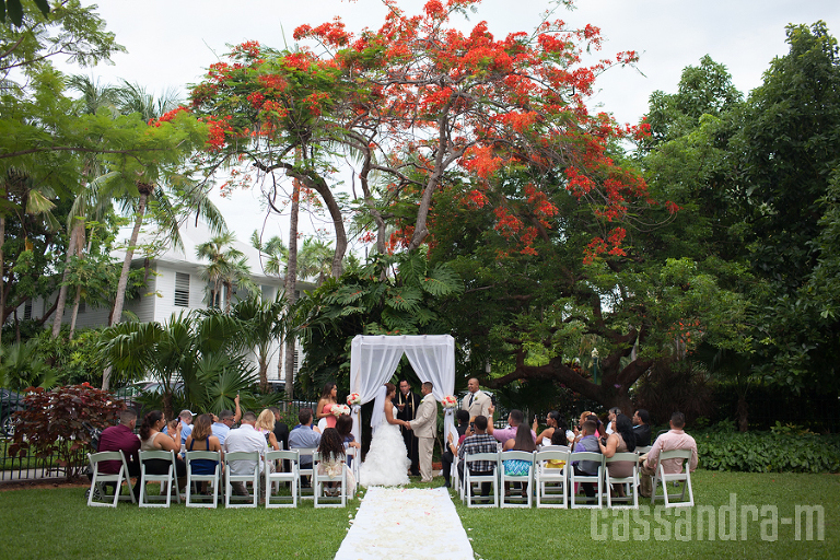 Key-West-Wedding-Photographer_Truman-Little-White-House_Yoana+Danny_IMG_0018