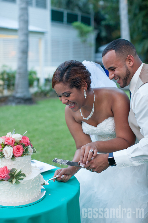 Key-West-Wedding-Photographer_Truman-Little-White-House_Yoana+Danny_IMG_0043
