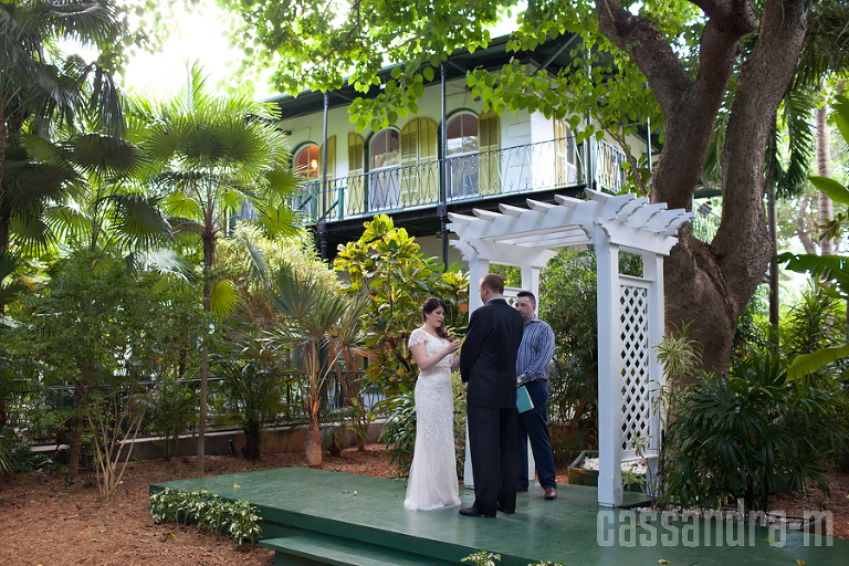 key-west-wedding-photographer-hemingway-home-wedding-kaylamichael-img_0029
