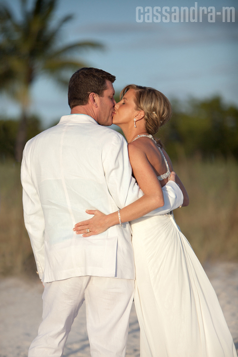 Key-West-Wedding-Photographer-Smathers-Beach-Sunset-Wedding0018